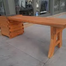 Ahşap saksı